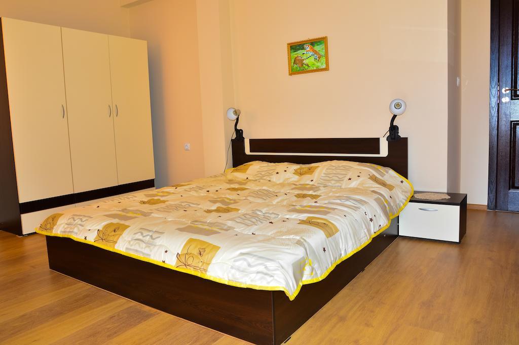 Ddenko Apartment Burgasz Szoba fotó